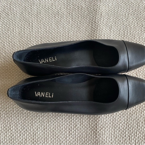 NWT Vaneli Black Nappa Leather Flats Cushioned Insole Size 10M - Picture 4 of 6